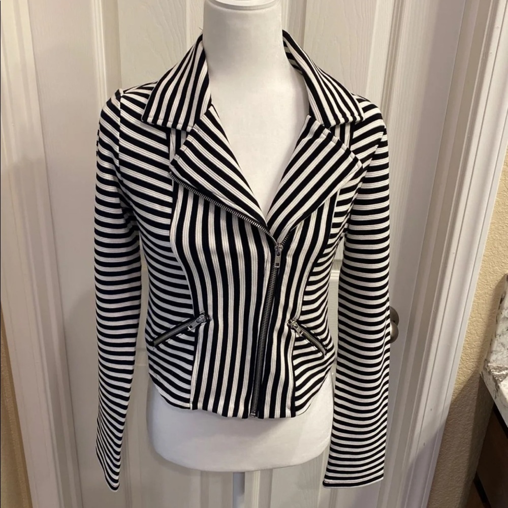 NEW WITH TAG OLSENBOYE BLACK&WHITE MOTO JACKET